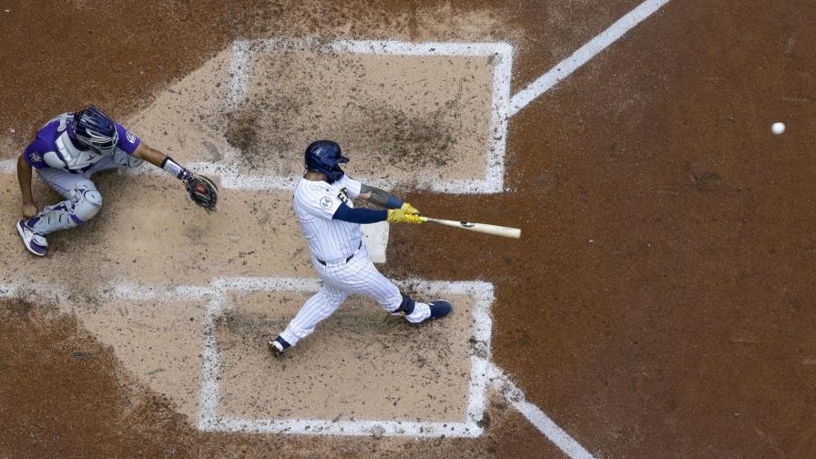 Cerveceros blanquean a Rockies en su 5ta victoria en fila