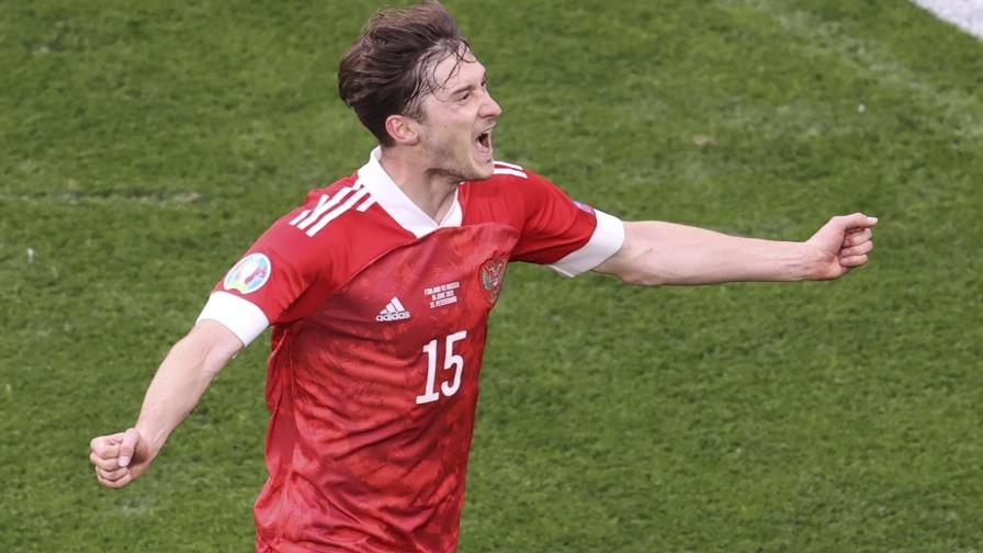 Rusia se mantiene con vida en Eurocopa con triunfo sobre Finlandia