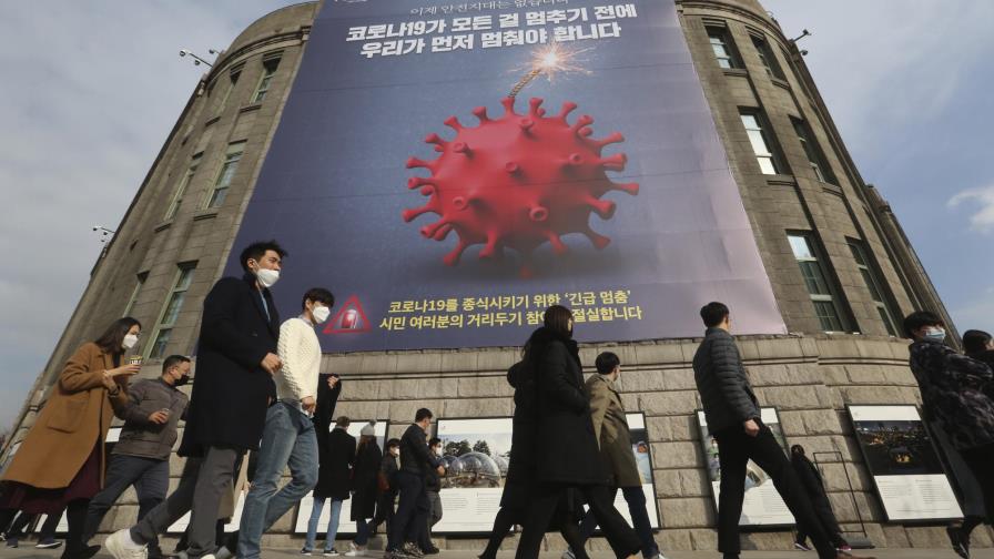 60 reclutas infectados de COVID en Corea del Sur