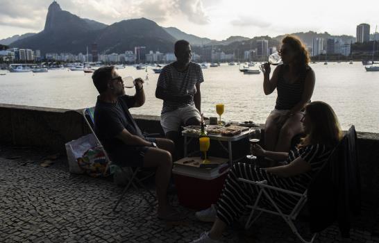 Chica de Ipanema: un clásico reimaginado para el Río de hoy Chica de Ipanema: un clásico reimaginado para el Río de hoy