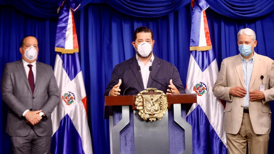 Gobierno ‘apretará medidas’ debido aumento de casos de coronavirus por apertura de economía