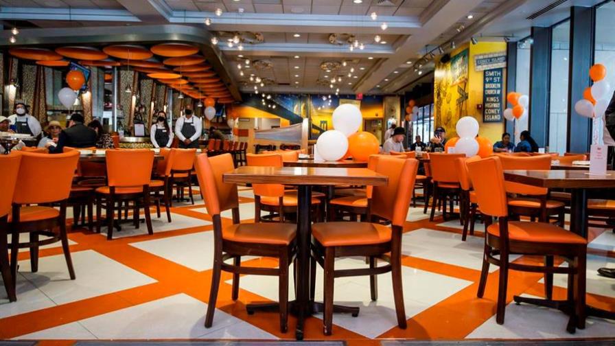 Negocios y empresas estadounidenses no encuentran suficientes trabajadores