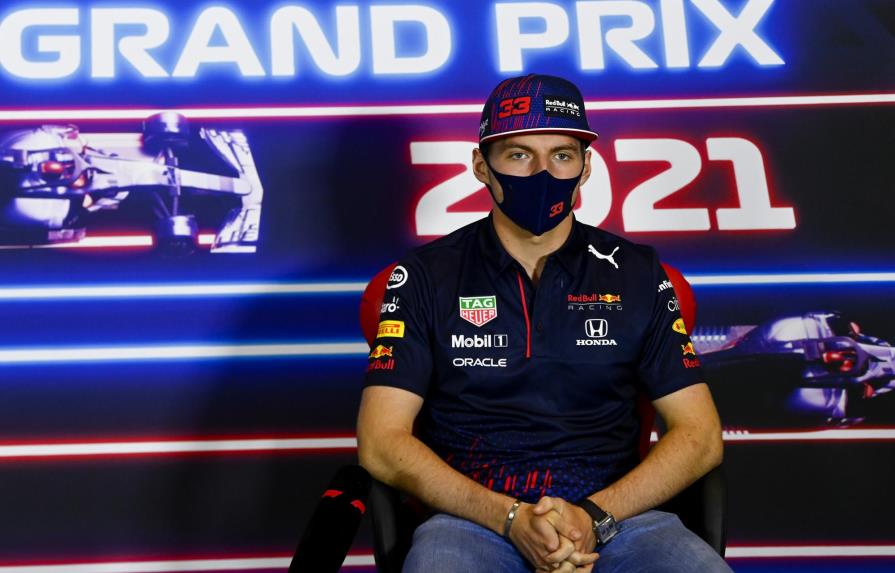 Verstappen busca dar mensaje con triunfo en Silverstone