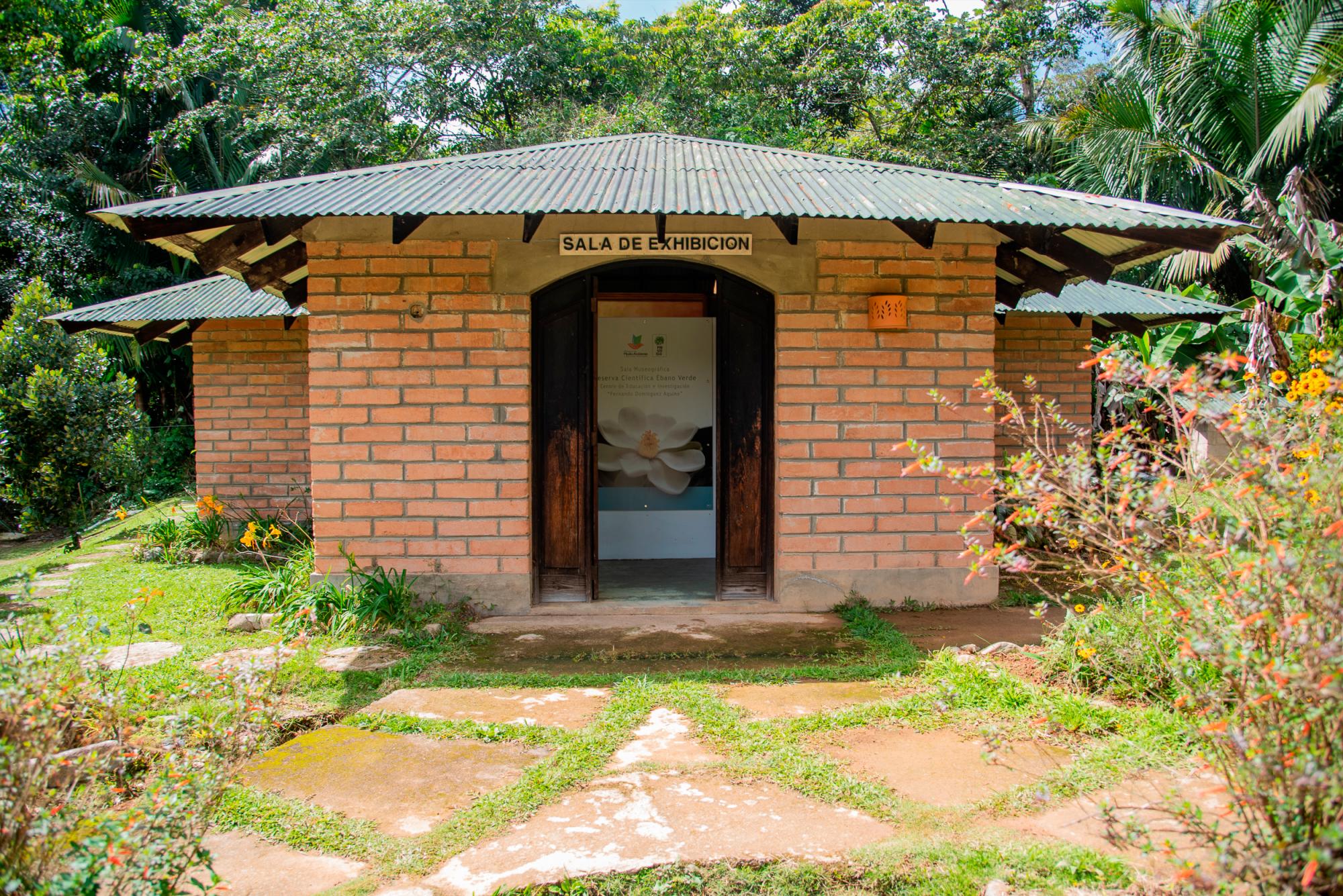 Centro de Operaciones Fernando Domínguez, ubicado en el área de la Reserva Científica Ébano Verde