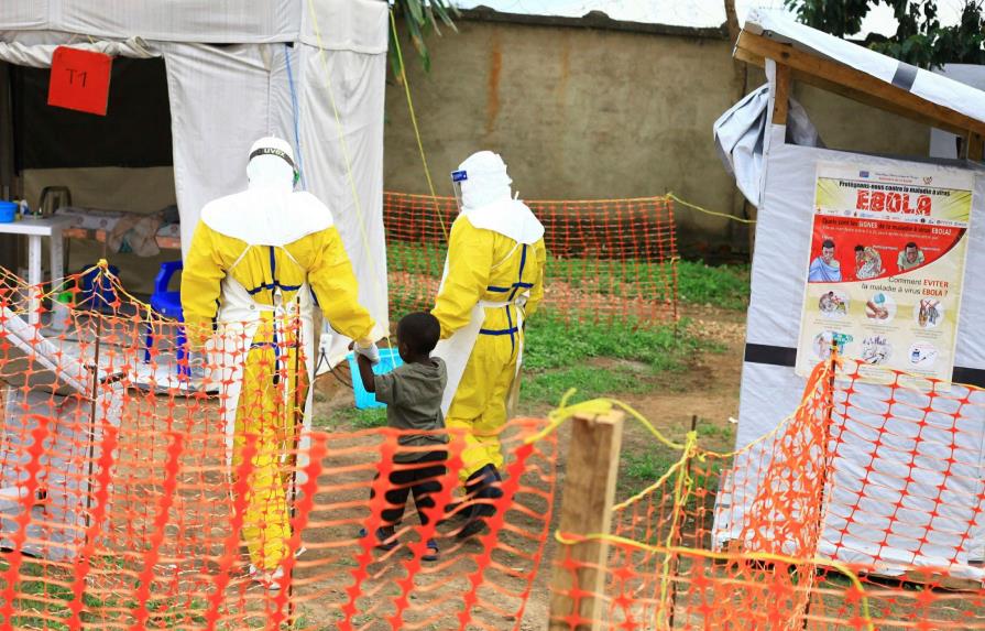 Brote de ébola en Congo es el 2do más grande en la historia