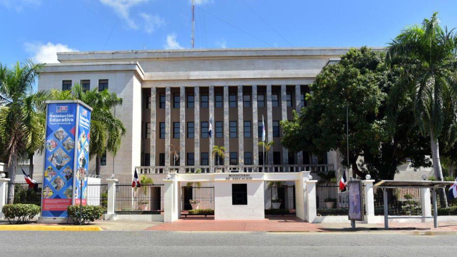 Estudiantes de secundaria ya pueden obtener certificado provisional para universidades