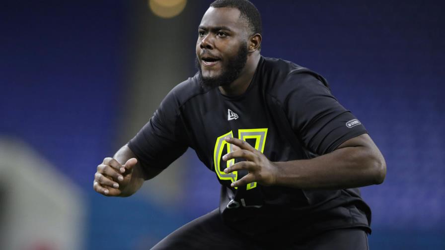 Giants obtienen a tackle ofensivo Thomas como 4ta selección Giants obtienen a tackle ofensivo Thomas como 4ta selección