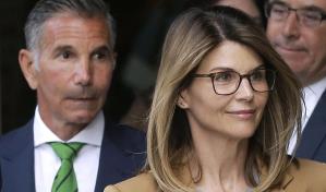 Fiscales piden prisión para Loughlin y Giannulli