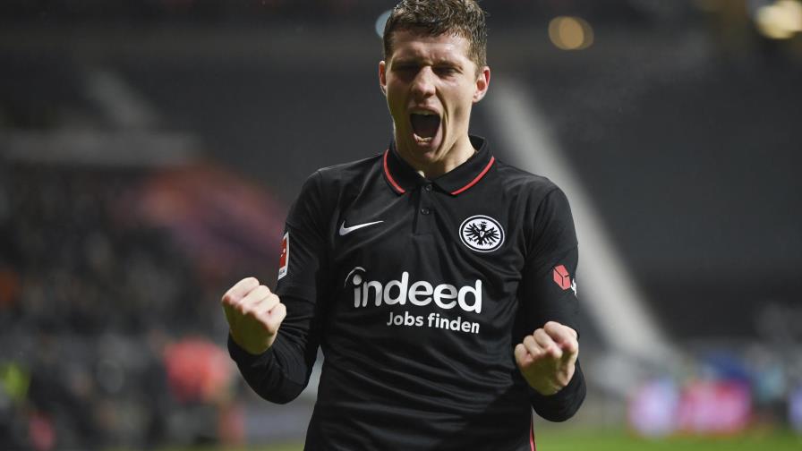 Leverkusen se derrumba y cae 5-2 ante Frankfurt