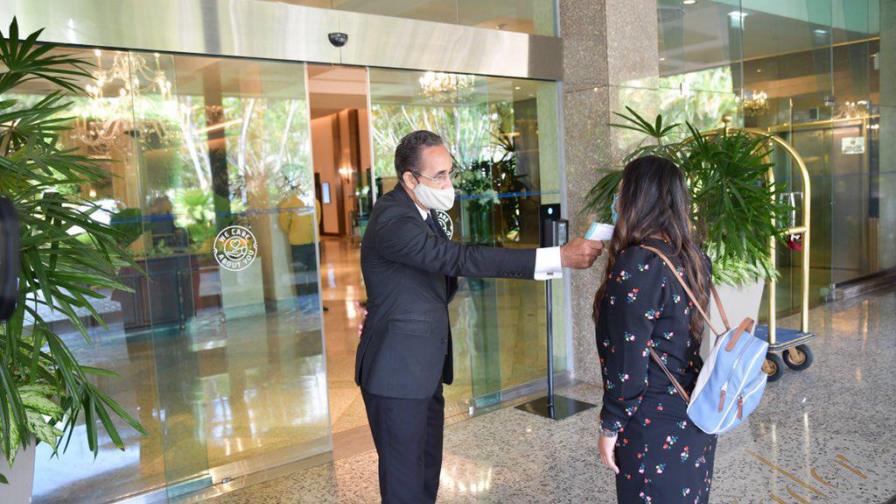Inspeccionan protocolo ante COVID-19 en hoteles de Santo Domingo, Puerto Plata y Punta Cana 