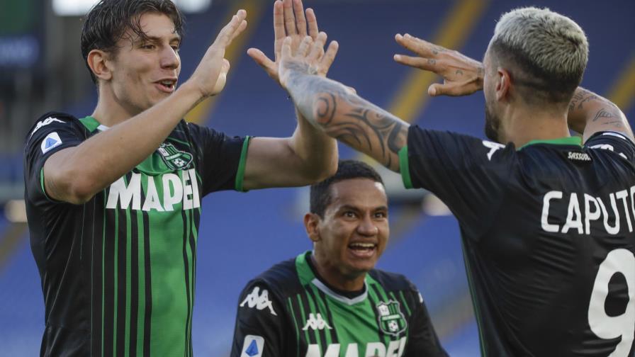 Lazio cae 2-1 ante Sassuolo, se aleja de la Juve