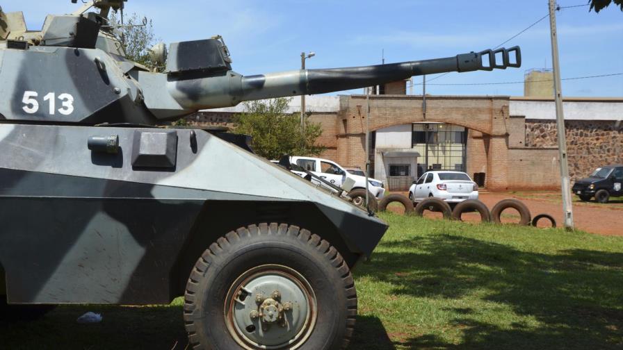 Al menos 75 presos se fugan de una prisión en Paraguay