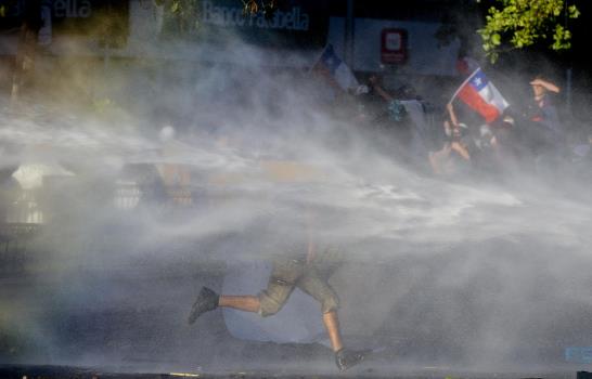 Chile impulsa diálogos ciudadanos tras a estallido social