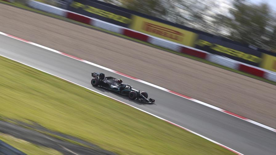 Bottas se lleva la pole del GP de Eifel sobre Hamilton