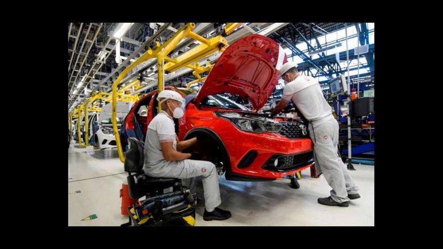 La economía de EE.UU. creció un 1.6 % en el primer trimestre del año