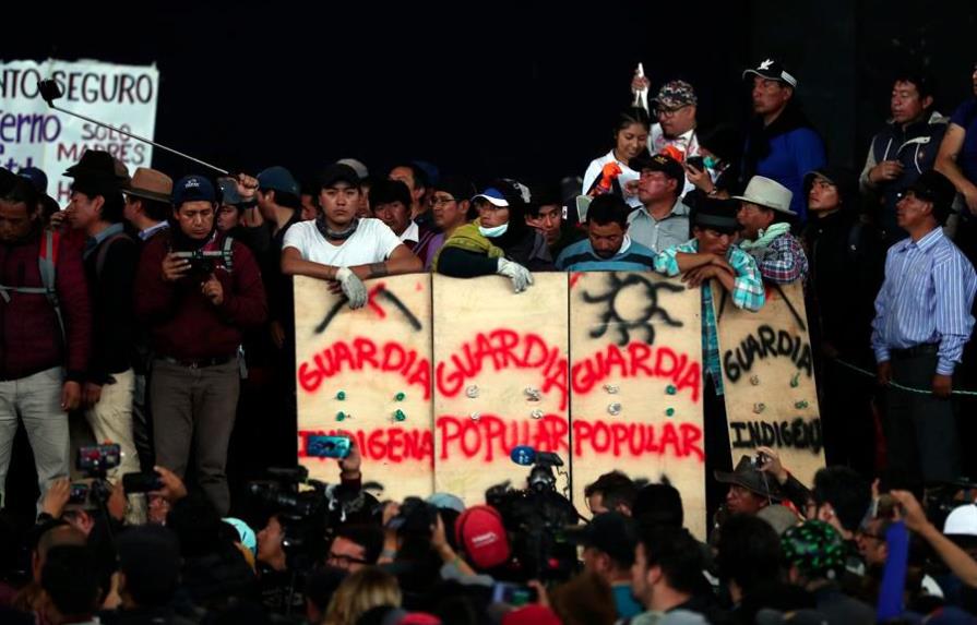 Perú y Chile rechazan cualquier desestabilización de la democracia en Ecuador
