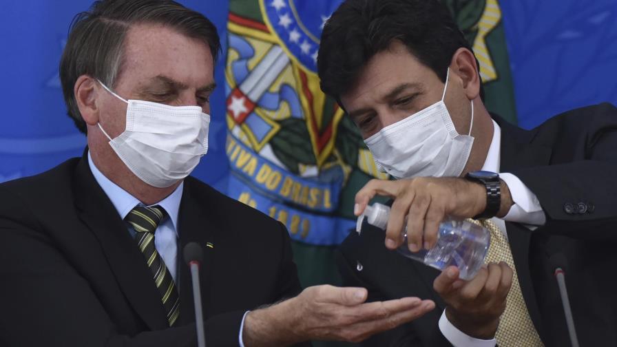 Bolsonaro, antes escéptico, ahora dice ser líder antivirus Bolsonaro, antes escéptico, ahora dice ser líder antivirus