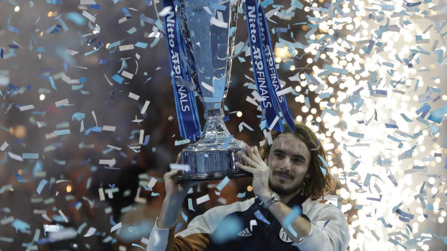 Tsitsipas supera a Thiem en 3 sets y gana Copa Maters