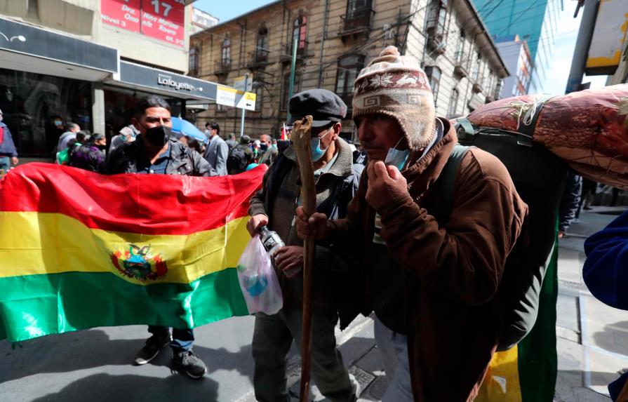 Boliviano llega a La Paz tras caminar 65 días para devolución de sus aportes