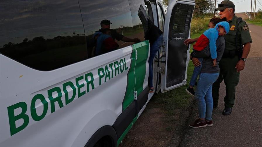Why undocumented immigrants still fear the 2020 census