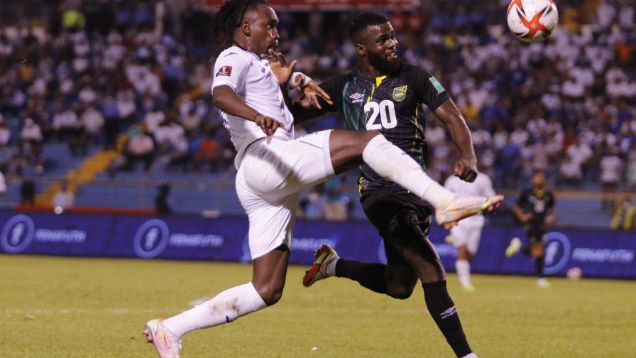 Con Bolillo Gómez, Honduras busca repuntar frente a Panamá