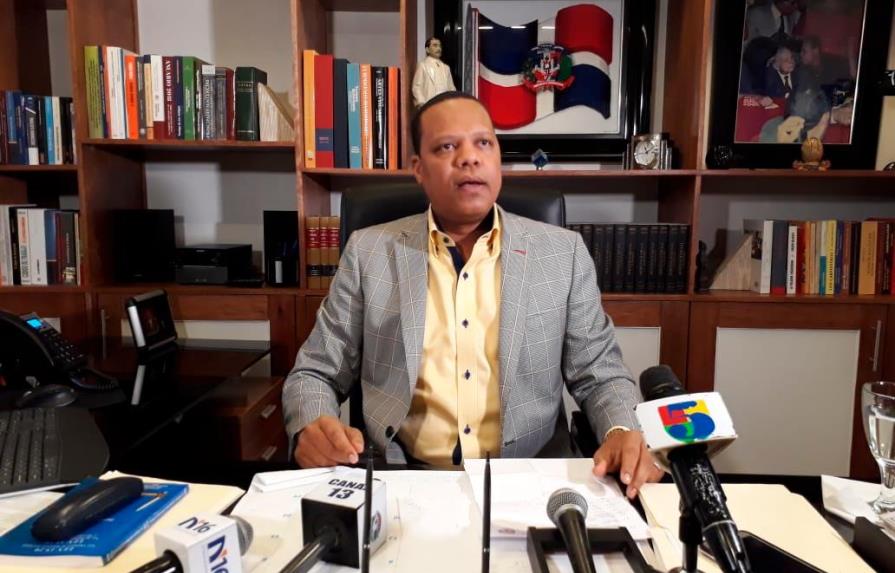 Eddy Alcántara tilda de “alta traición” al PRSC que Fuerza del Pueblo apoye candidatos del PLD