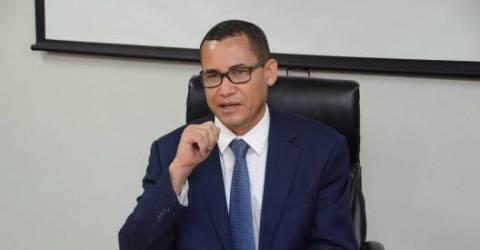 Eddy Olivares considera precipitado pedido de aplazar elecciones