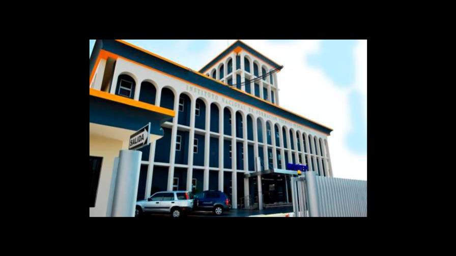 Sector bancas de loterías firma acuerdo con el Infotep para capacitar personal 