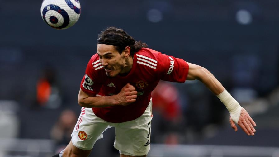 Cavani ilumina la remontada de Man United ante Tottenham