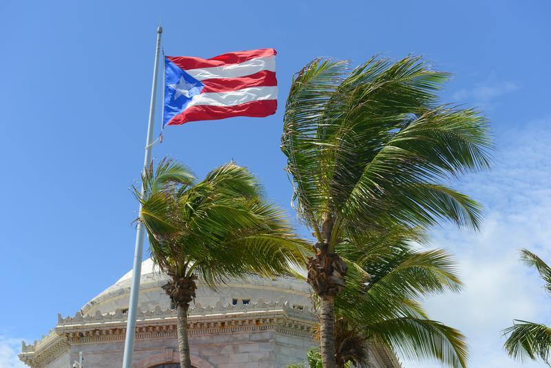 Dos legisladoras proponen convención para resolver estatuto de Puerto Rico