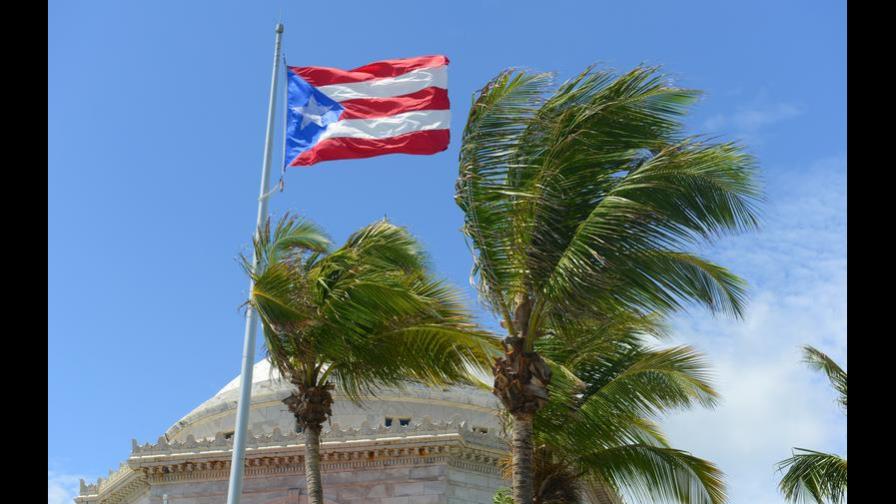 Dos legisladoras proponen convención para resolver estatuto de Puerto Rico Dos legisladoras proponen convención para resolver estatuto de Puerto Rico