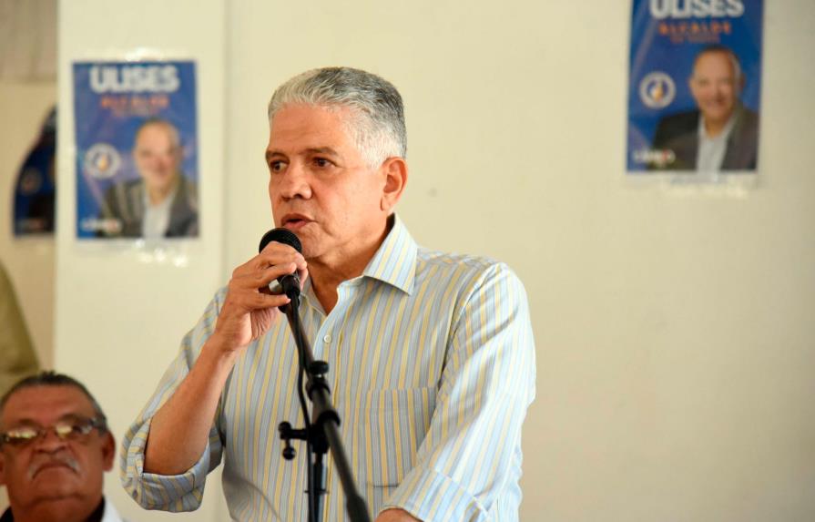 Eduardo Estrella rechaza imputación contra el municipio de Santiago Oeste