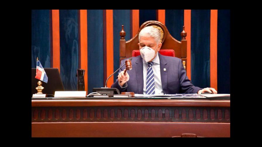 Senado crea comisión bicameral para estudiar proyecto de presupuesto para 2022