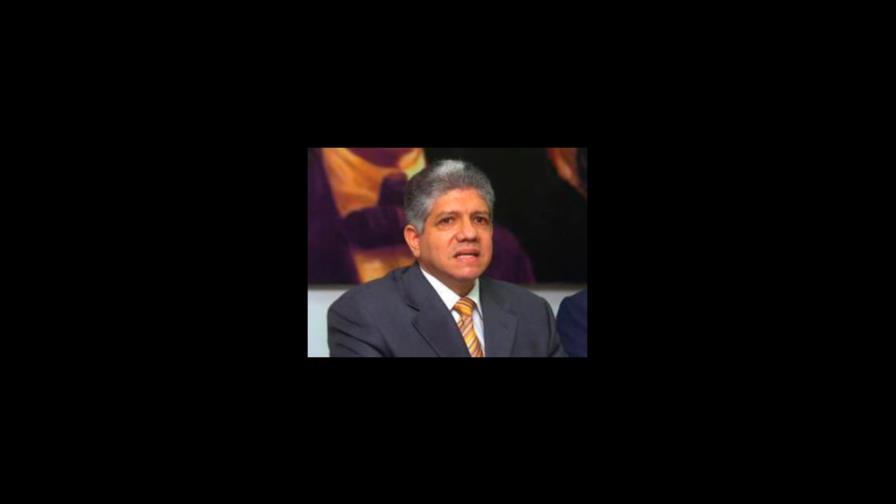 Eduardo Estrella dice el que “juega con candela se quema”