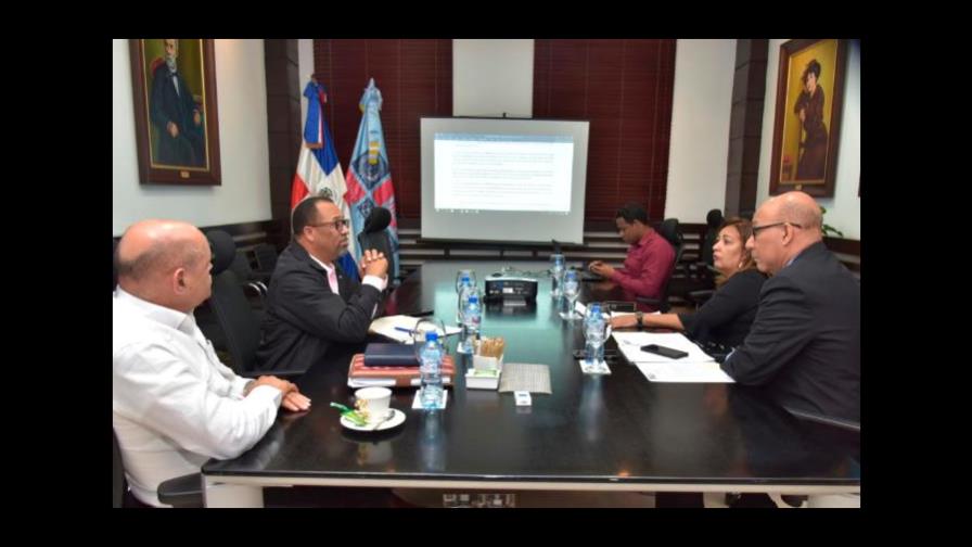 Educación y ADP concuerdan varios puntos en segundo día de diálogo