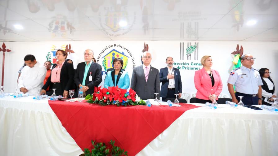 Casi 1,000 internos de La Victoria se certifican en Cultura de Paz Casi 1,000 internos de La Victoria se certifican en Cultura de Paz