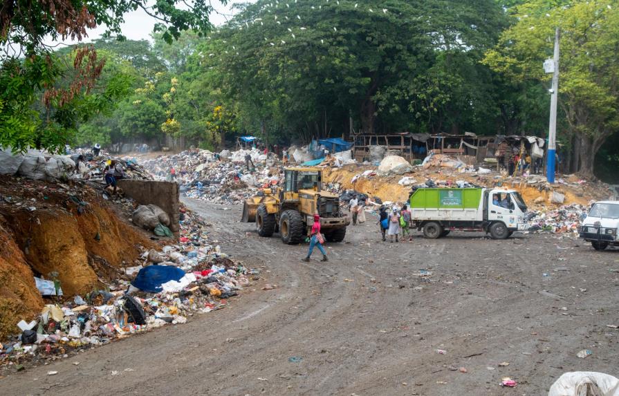 “Transfer” de Santo Domingo Este vuelve a llenarse de basura