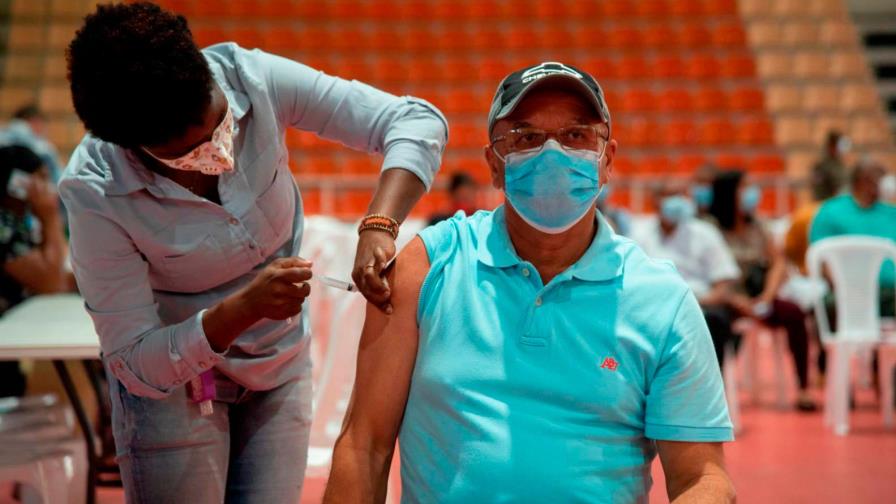 En República Dominicana se han aplicado más de 13 millones de vacunas anticovid, según vicepresidenta En República Dominicana se han aplicado más de 13 millones de vacunas anticovid, según vicepresidenta