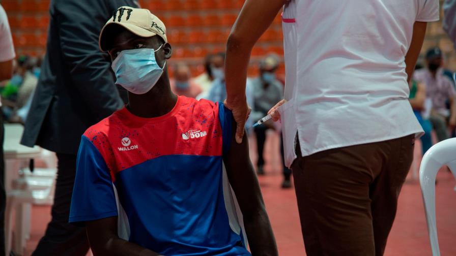 Casi 3,000 menores de 20 años se contagian de COVID-19 en un mes Casi 3,000 menores de 20 años se contagian de COVID-19 en un mes