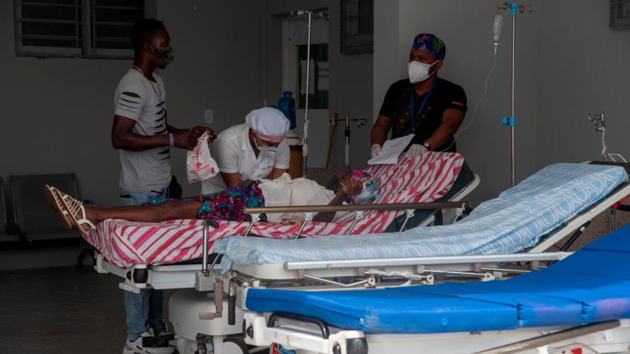 Nueve centros del GSD registran ocupación UCI para pacientes con COVID-19 por encima del 80 %