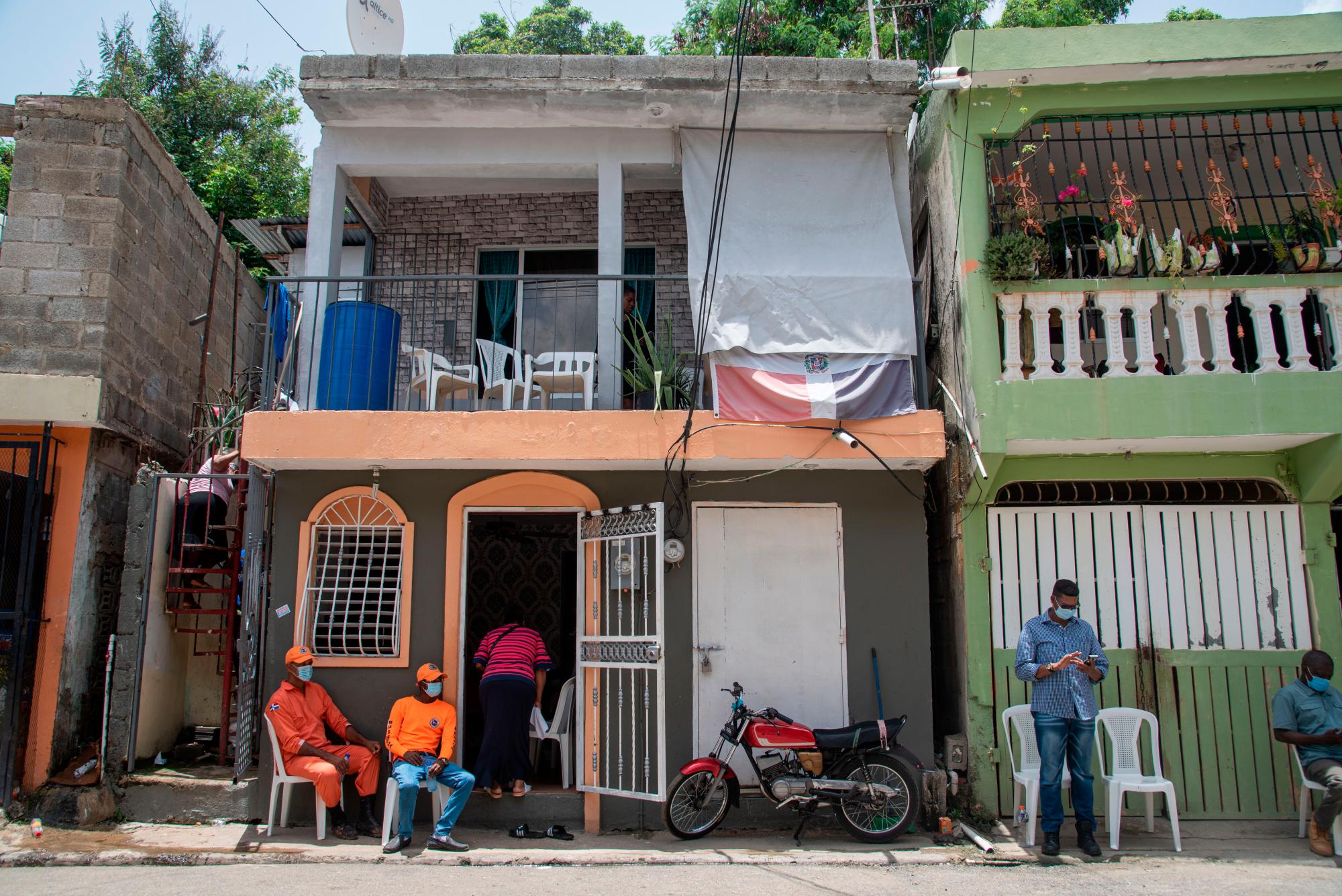 En la casa gris con naranja vivía el menor ahogado. 