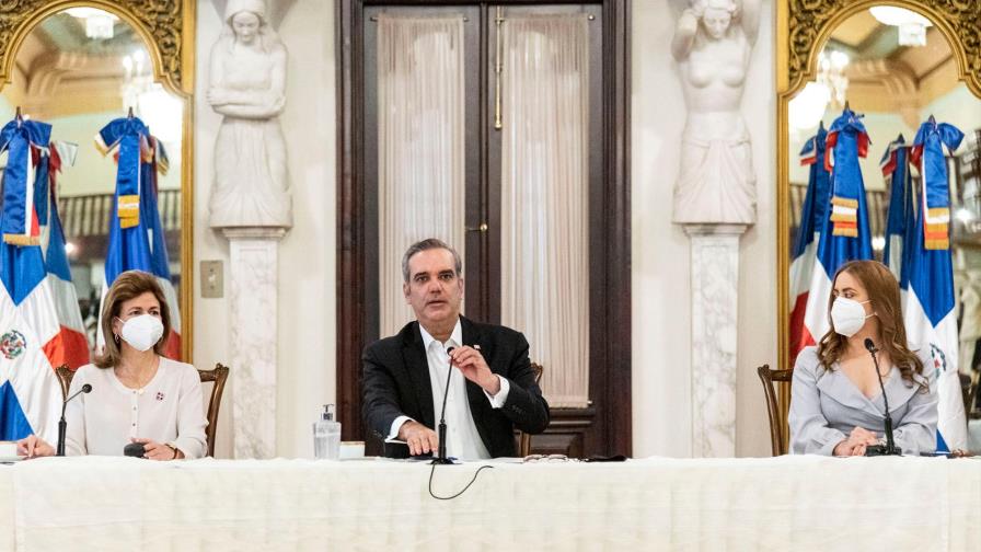 Ejecutivo invertirá otros 27 mil millones en Supérate y Fase 