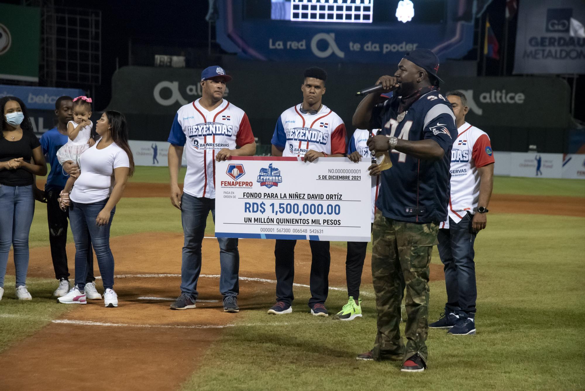 El fondo para la niñez de David Ortiz recibió 1,500,000.00 pesos (Foto: Félix León)