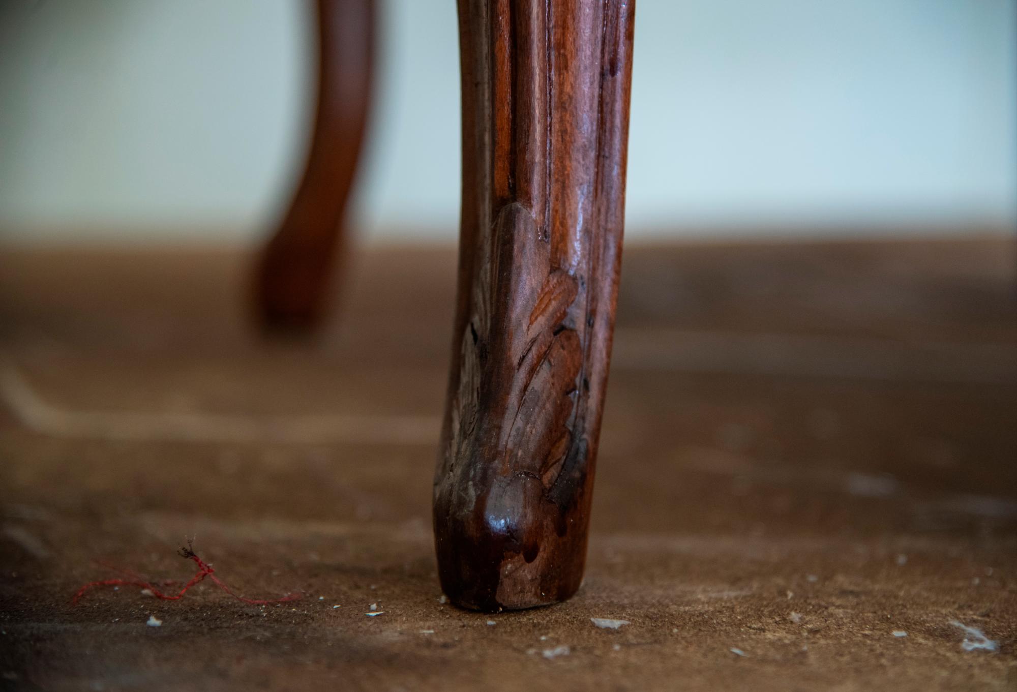 Patas de silla  en madera de haya.