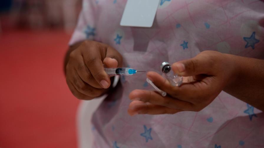 Recomiendan al Gobierno contemplar vacunación de niños de seis años en adelante por variante delta 