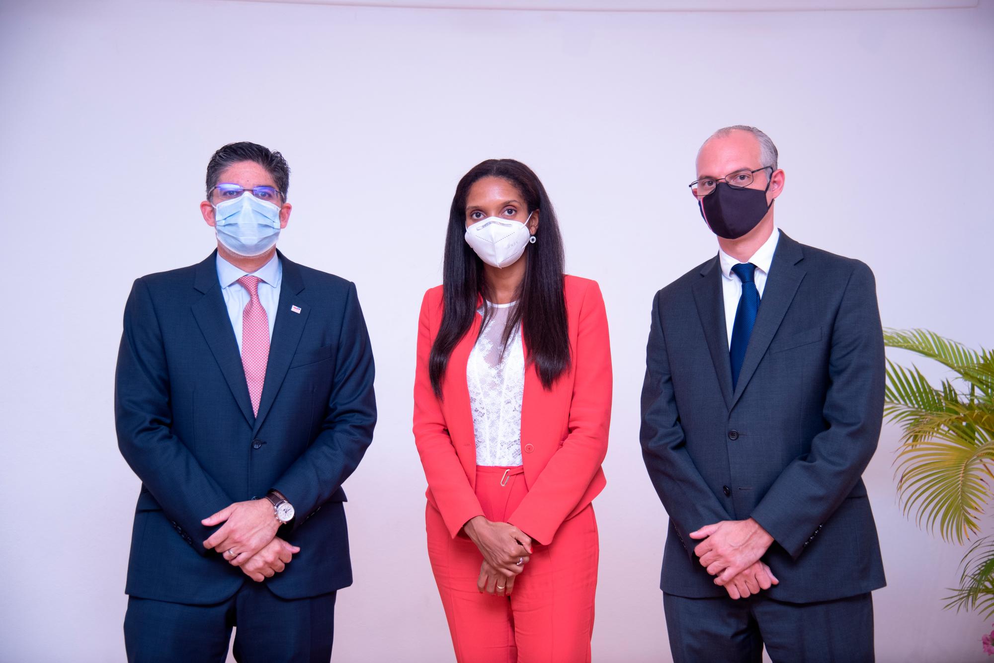 Jorge Galiber, Sandra Kassab y Valéry Vicini.