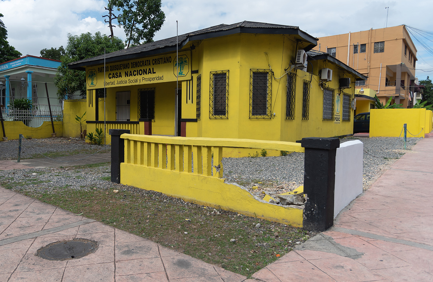 Sede del PQDC en la Uruguay esquina Bolívar.