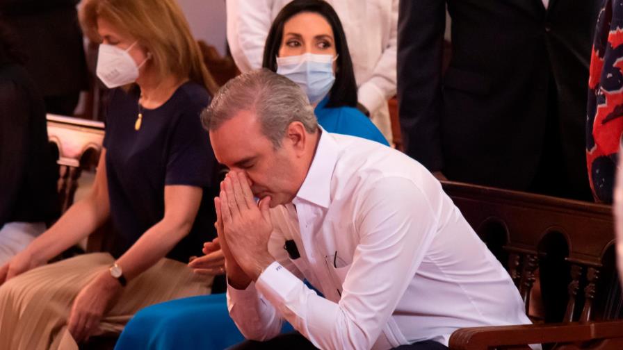 “Yo hubiera querido mucho más pero la pandemia nos limita”, lamenta Abinader