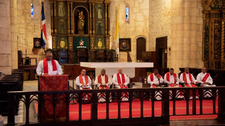 Dirigentes piden al Gobierno reflexionar sobre el Sermón de las Siete Palabras Dirigentes piden al Gobierno reflexionar sobre el Sermón de las Siete Palabras