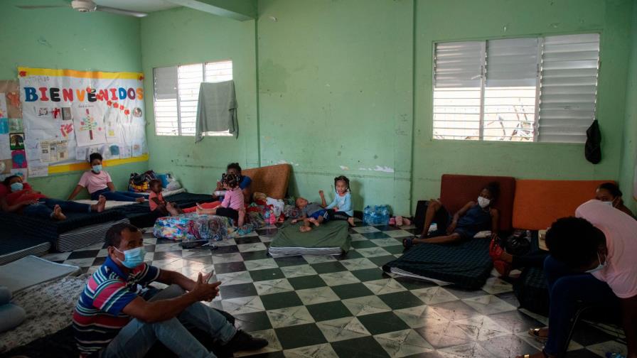 Familias afectadas por la tormenta Grace comienzan a regresar a sus viviendas
